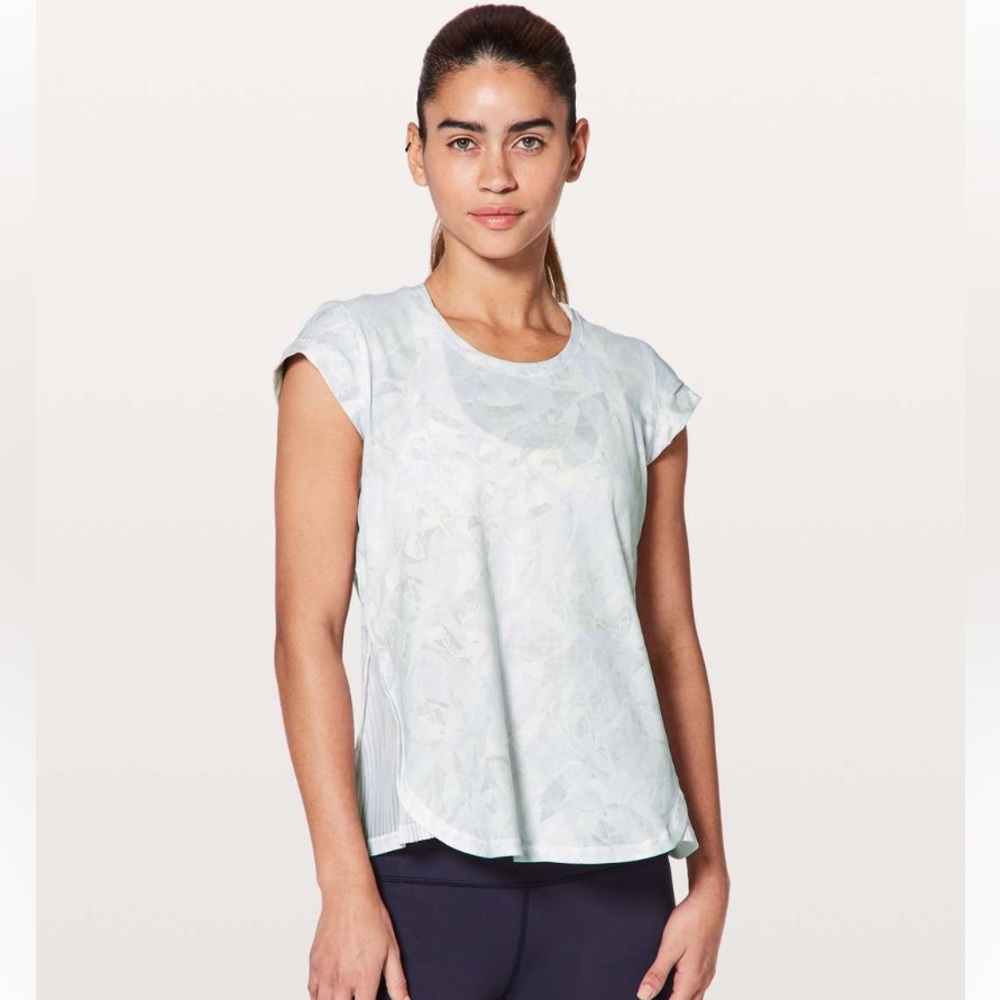Lululemon Just Pleat It Top